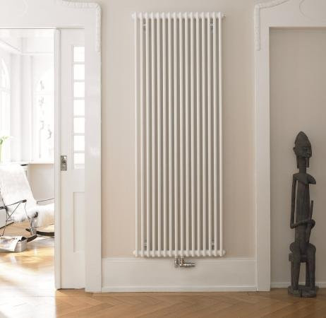Стальной трубчатый радиатор Zehnder 2200 V001 Charleston 8 секций